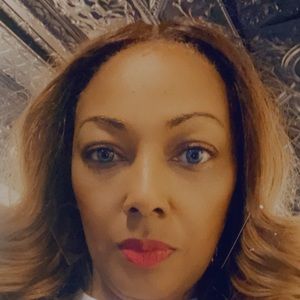 Meet your Posher, Jacqueline